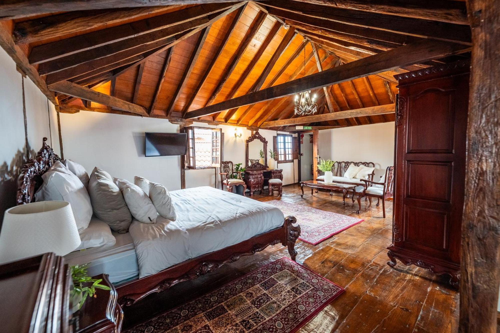 Tizon Suites การาชิโก ภายนอก รูปภาพ